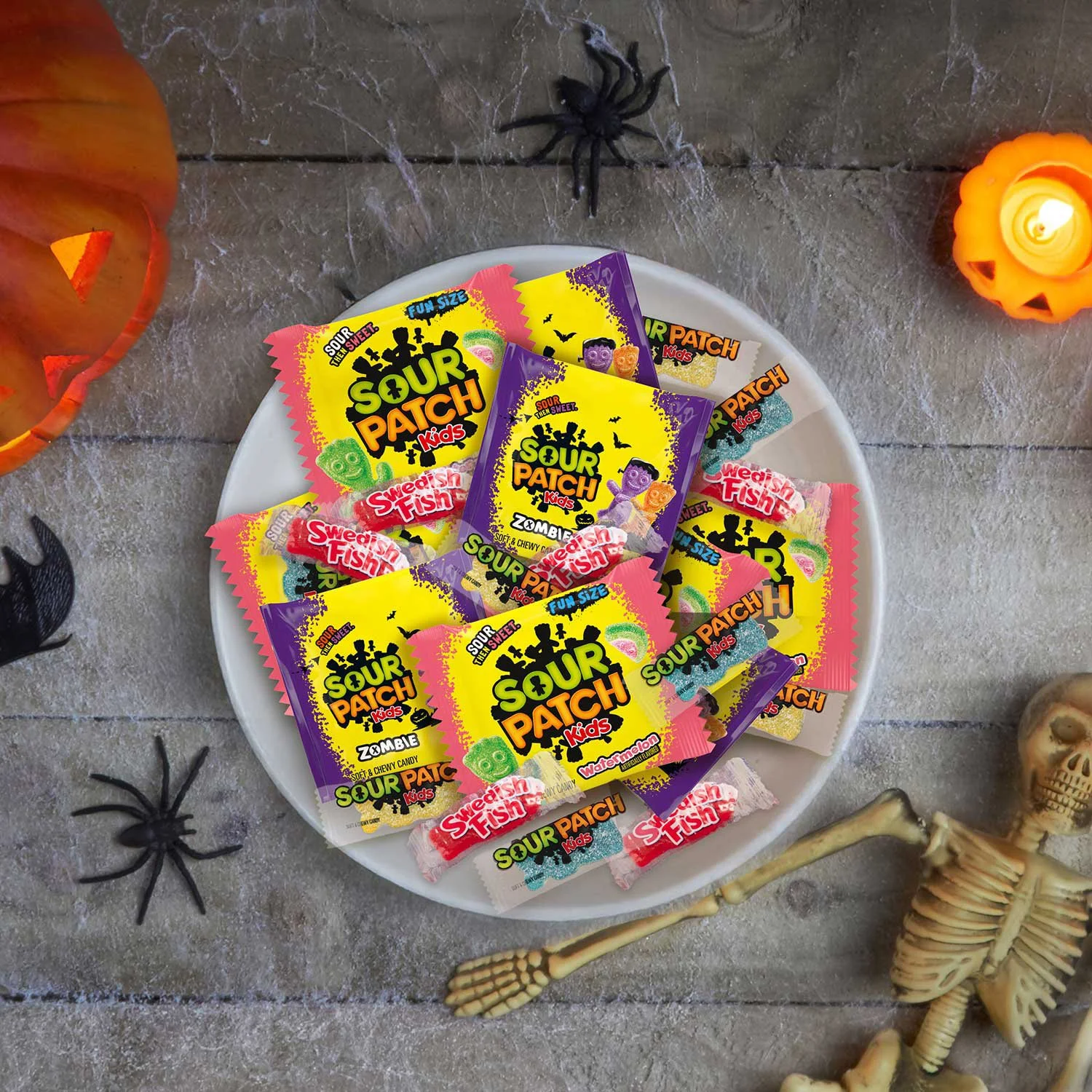 Fish Halloween Candy Variety Pack, 280 pcs. SOUR PATCH KIDS and Swedish